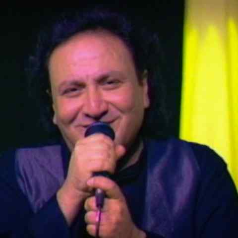 دانلود آهنگ با لبات قهرم با چشات قهرم